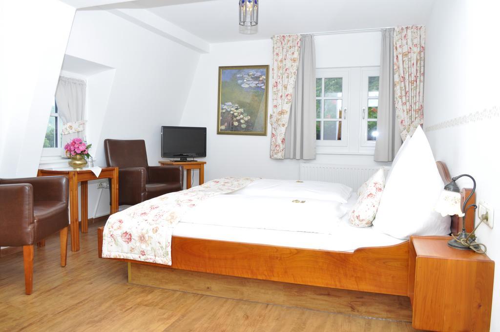 Bed and Breakfast Altes Zollhaus Beilstein  Zewnętrze zdjęcie